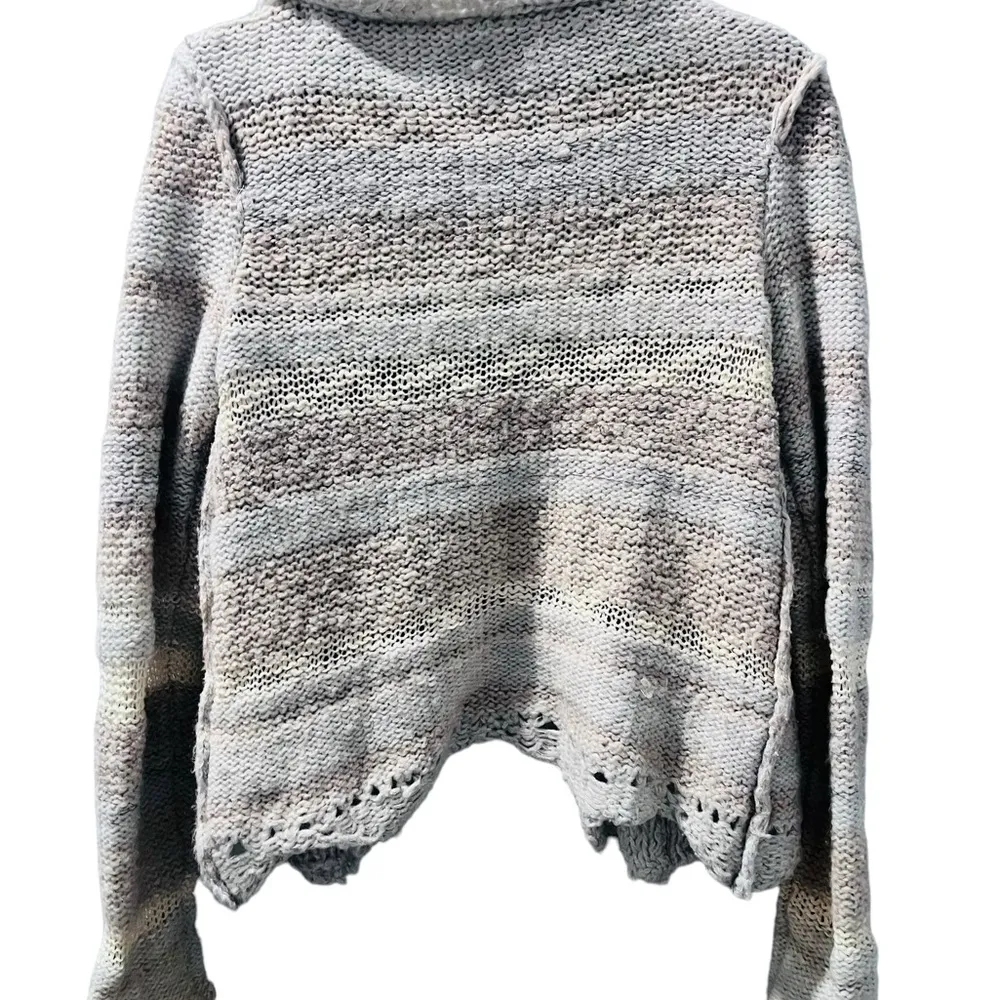 Free People Wool Chunky Striped Cable Cardigan Sweater Size Medium Hook Closure - Image 8