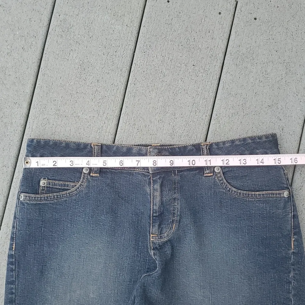 Old Navy Stretch Darkwash Denim Shorts 3n Inseam | Old Navy Stretch Denim Shorts - Image 4