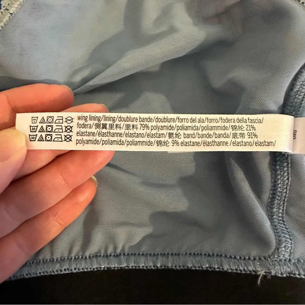 Victoria’s Secret Victoria’s Sport Floral Print Women's Sports Bra size Large - Image 13