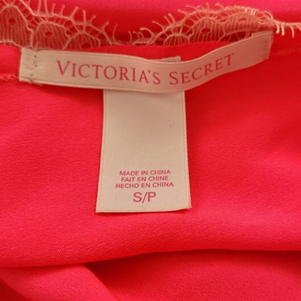 Victoria's Secret Lace Plunge Slip Hot Pink Size Small - Image 6