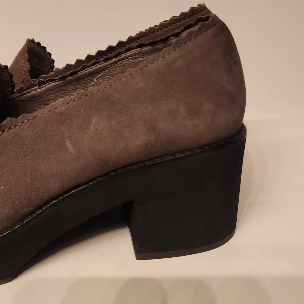 Eileen Fisher Harria Slip On Heeled Loafer Women’s Grey Size 7 - Image 6