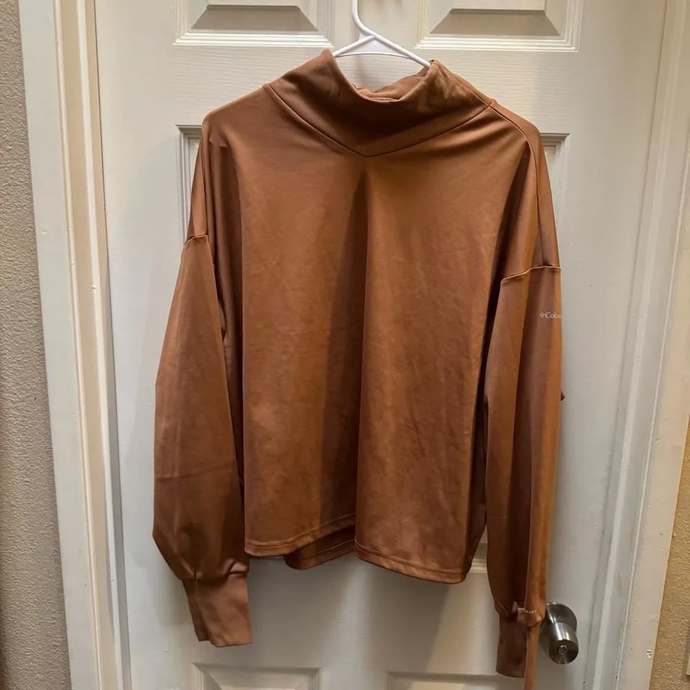 Columbia Women’s Uphill Edge Turtleneck Long Sleeve Shirt - Image 5