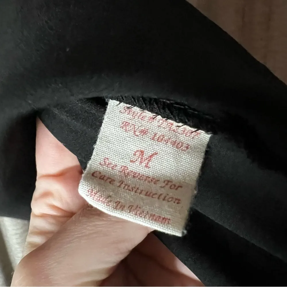 StyleMint Black Racerback Flowy Tank Top Size Medium - Image 7