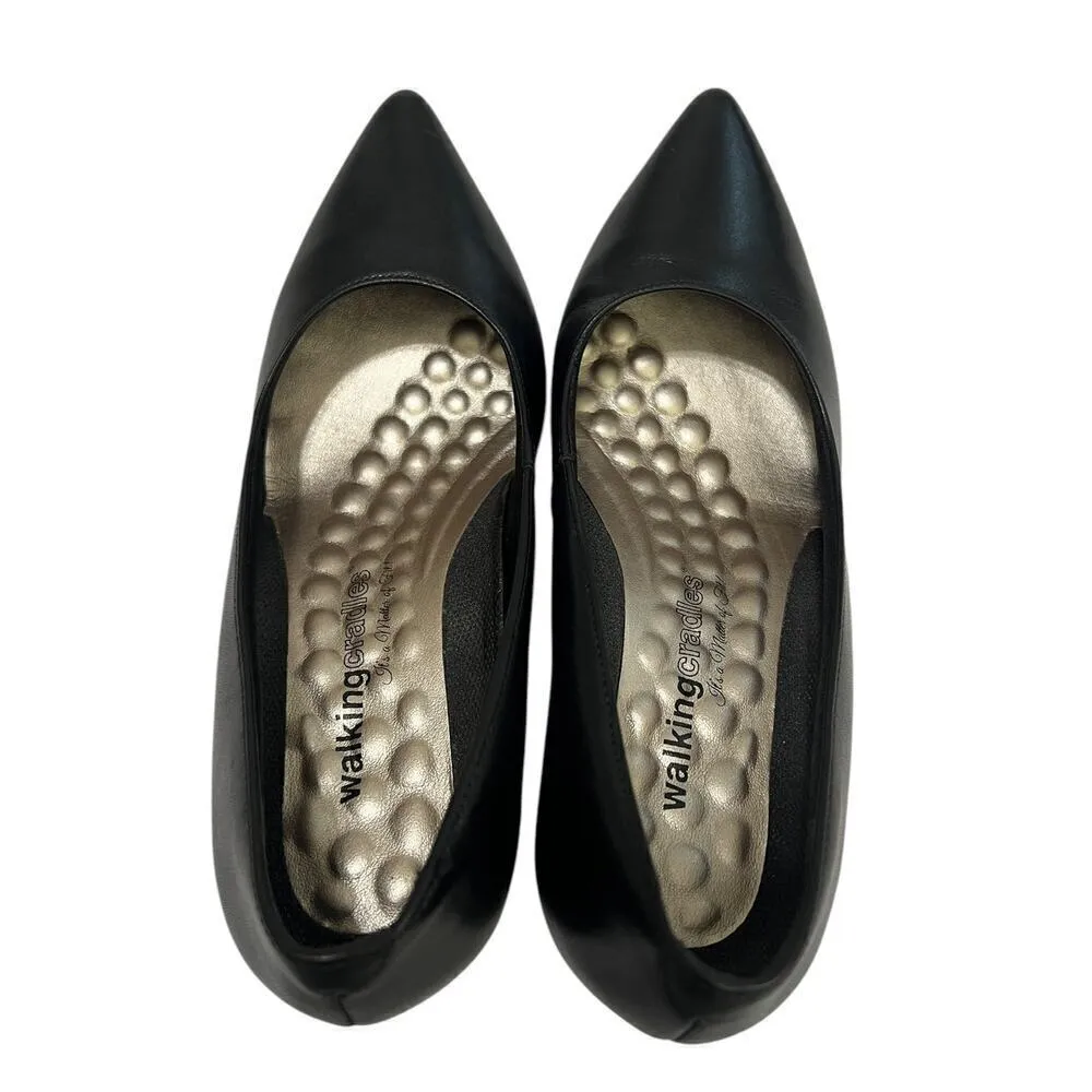 Walking Cradles Pointed Toe Samantha Black Leather Pumps size 7W - Image 4