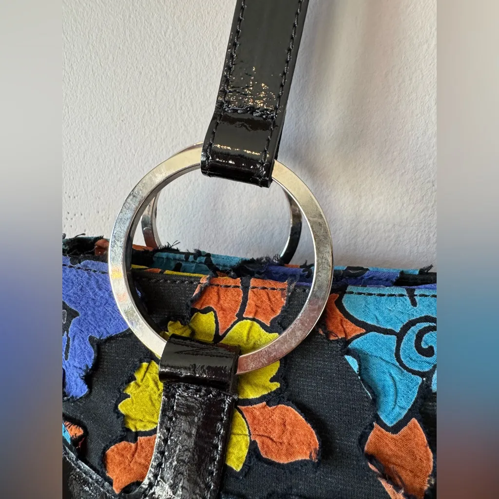 Ripani Women’s Vintage Patent‎ Leather and Floral Canvas Demi Shoulder Bag Black - Image 4