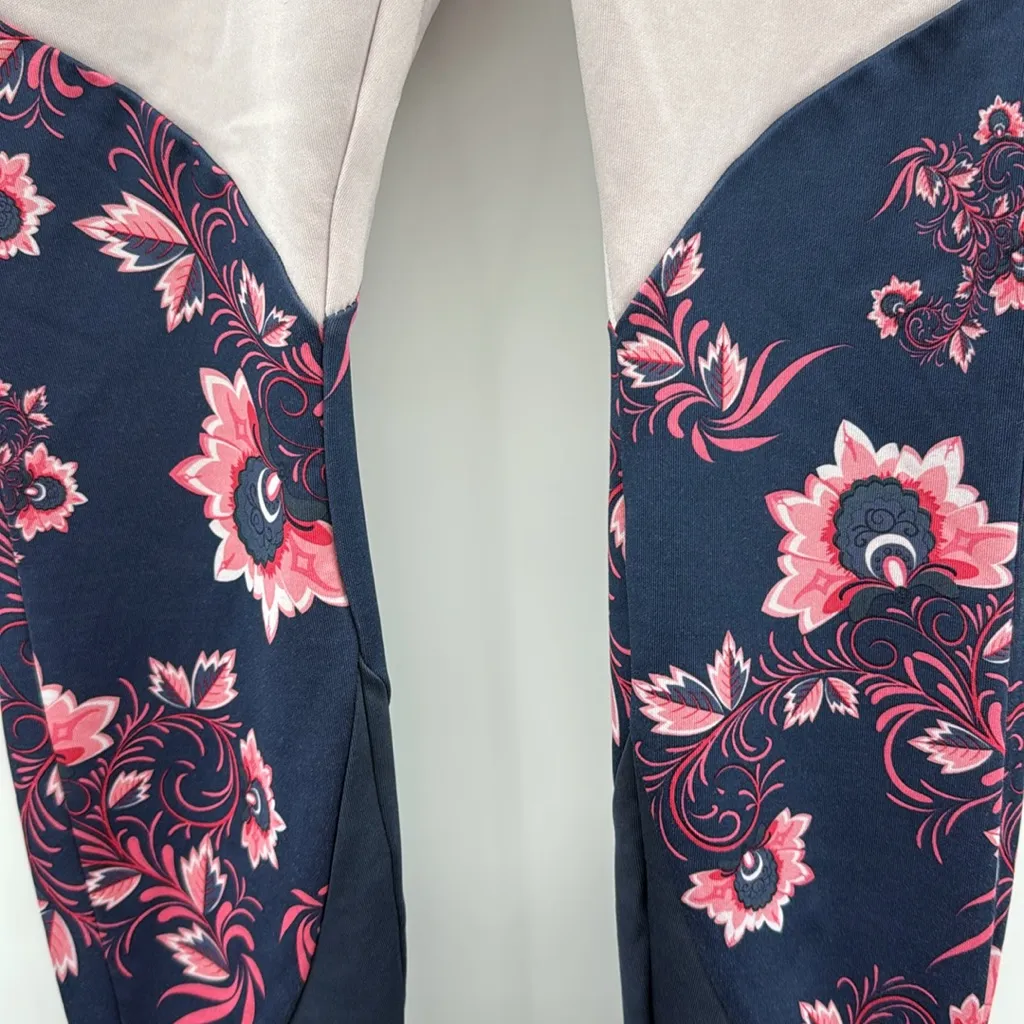 Nike Navy Pink Floral Leggings Sz S‎ - Image 4