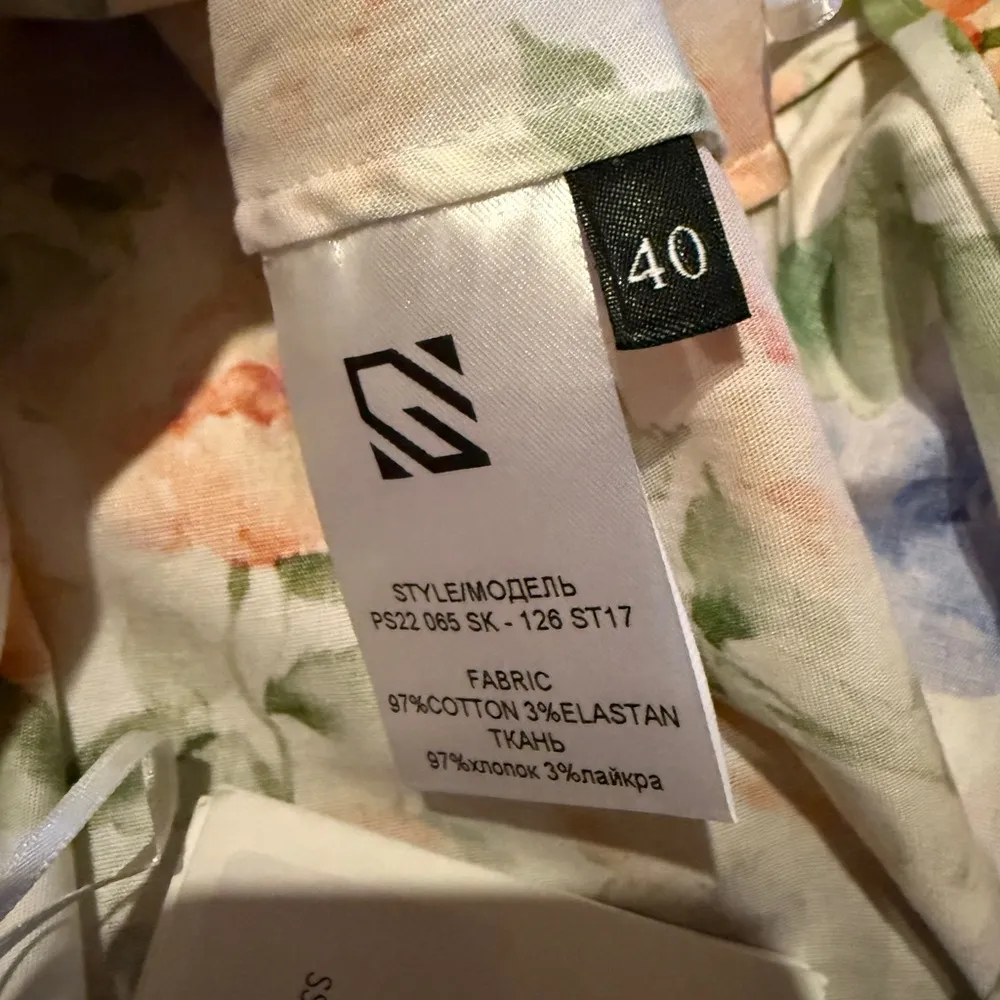 Giuseppe di Morabito Two Piece Set White Purple Orange Floral Crop Top Skirt NEW Size 2 - Image 6