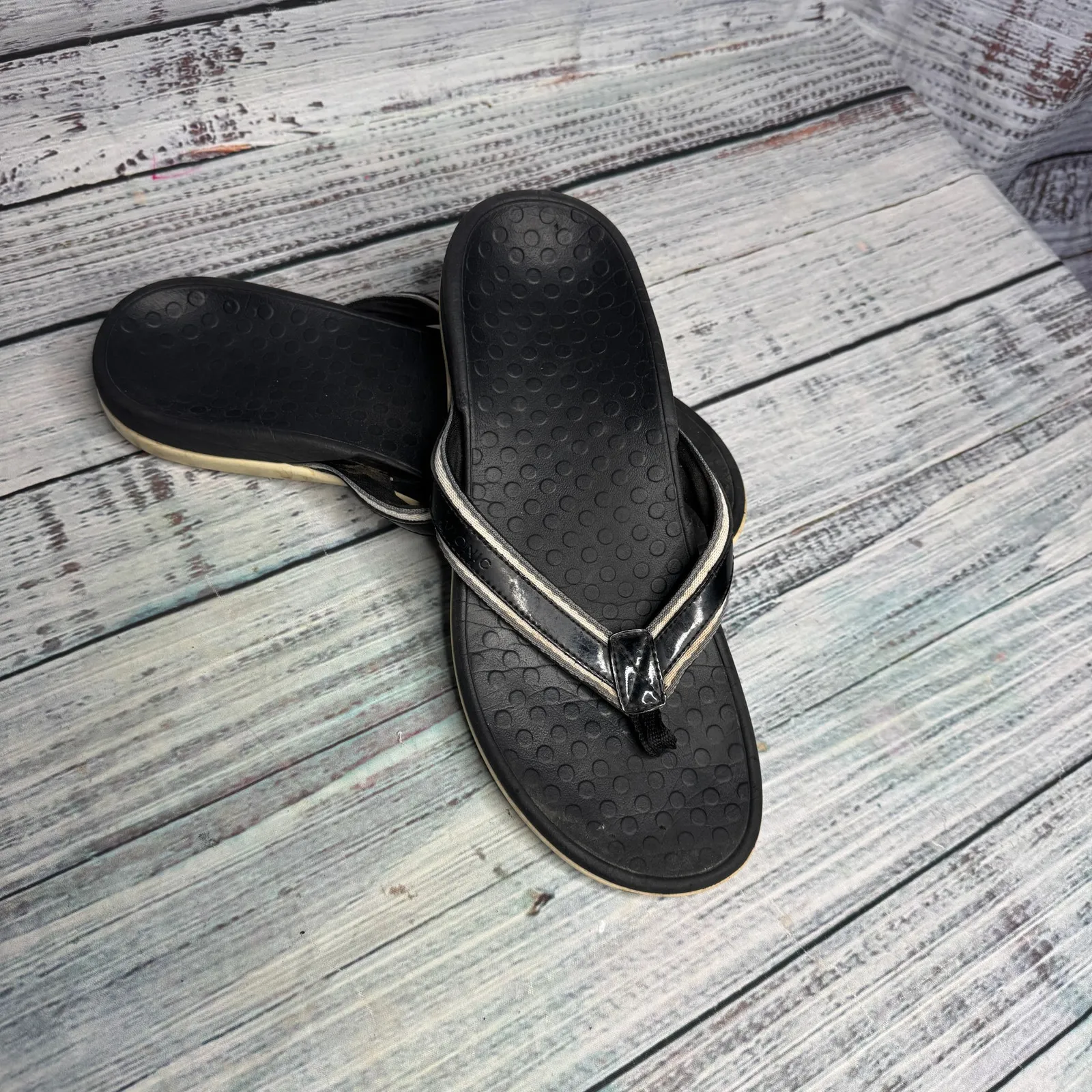 Vionic Black Flip Flop Sandals Women’s Size 11 Comfort Orthotic Arch Support - Image 3