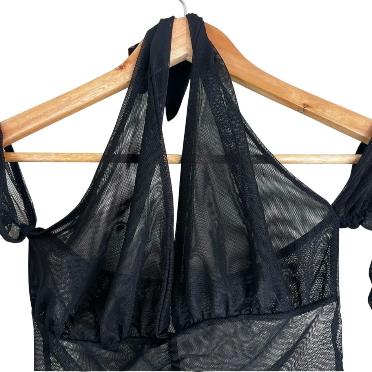 PrettyLittleThing Crop Top Womens 4 Black Sheer Ruched Off Shoulder Halter Rave - Image 2