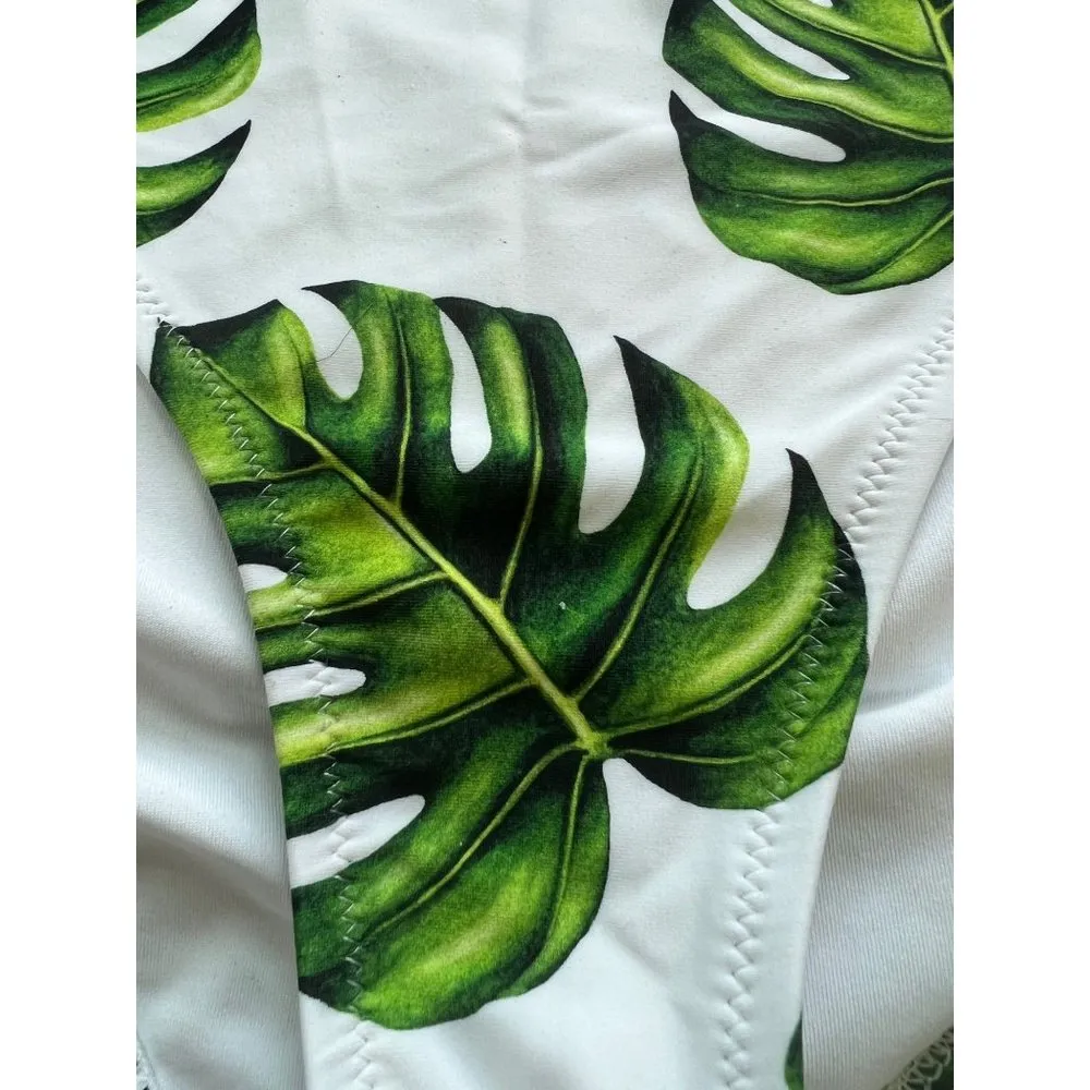 Cupshe Palm Frond Leafy Bikini Bottom High Waist Size M NWOT Swimsuit Bottom - Image 2