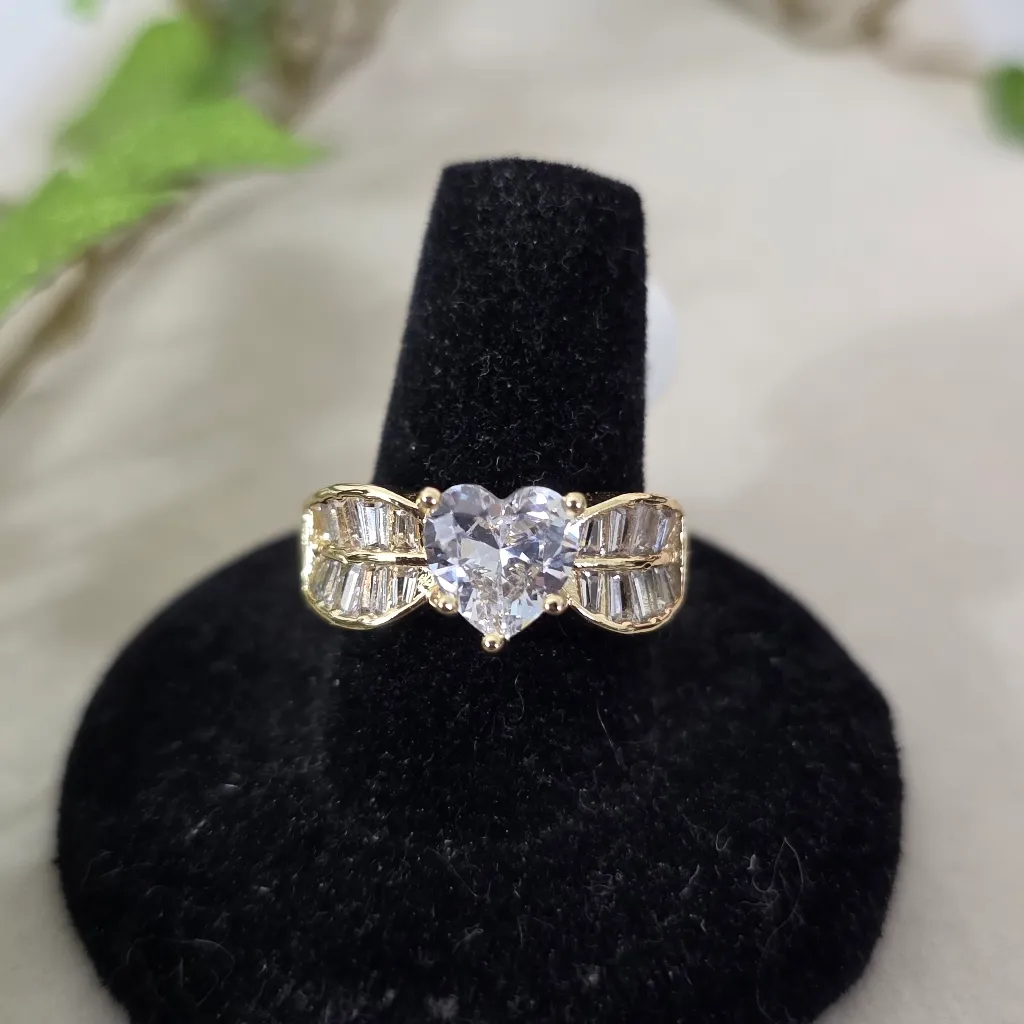 Gold Filled Ring CZ Heart Center Stone with Baguettes Size 9 - Image 4