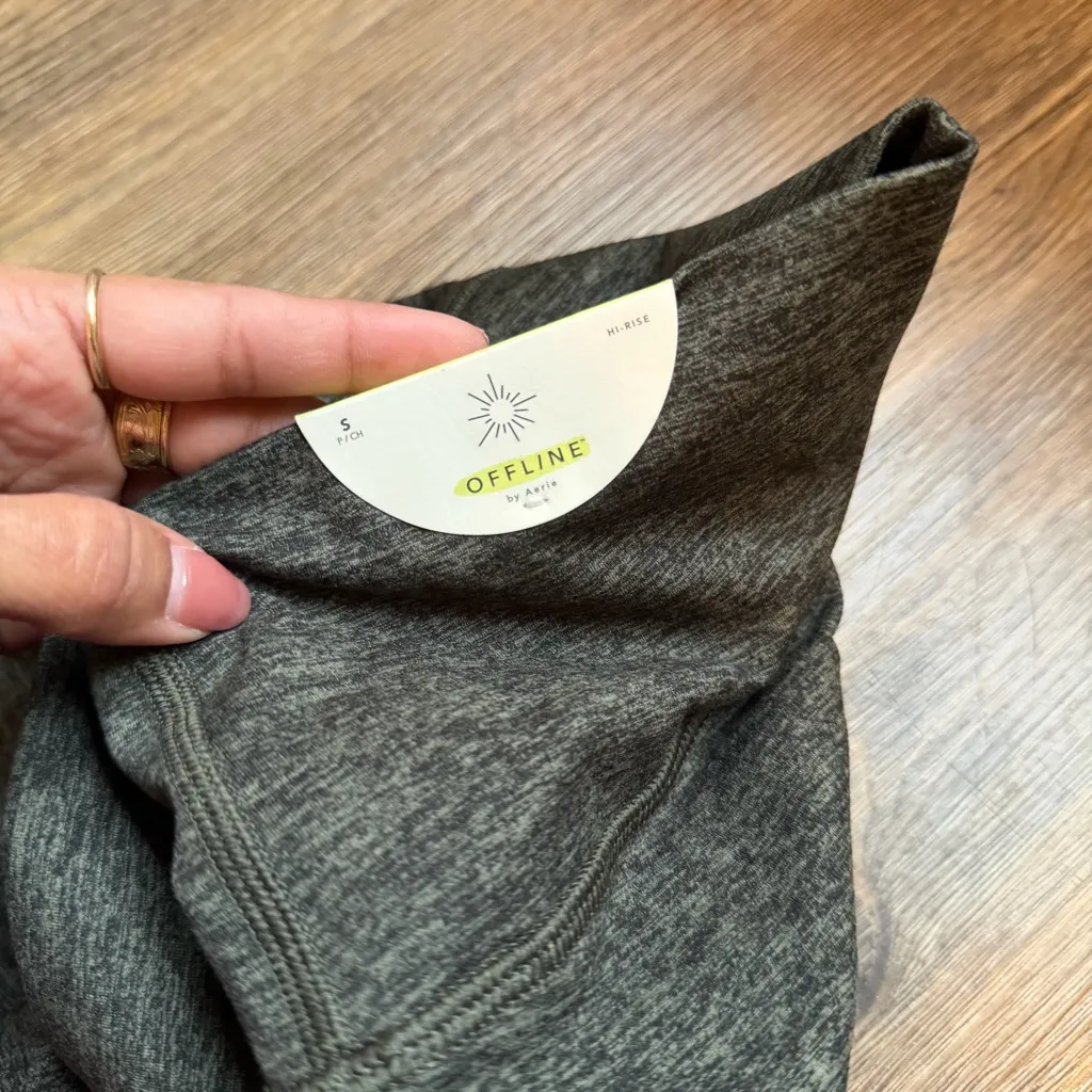 NWT Offline by Aerie The Hugger Legging Green Gray Small - Image 6