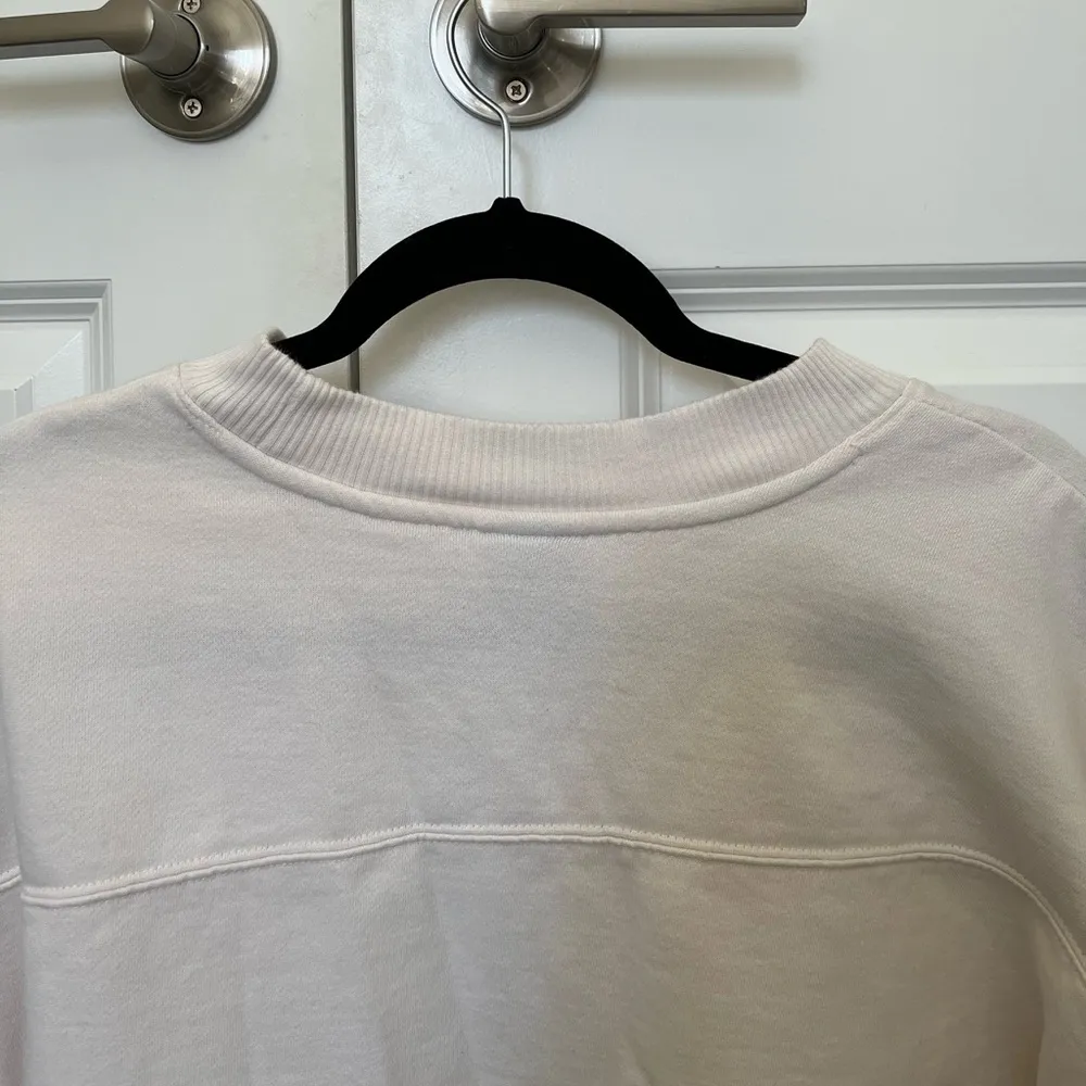 Target (A New Day) White Cropped Sweatshirt (Runs Small) - Image 6