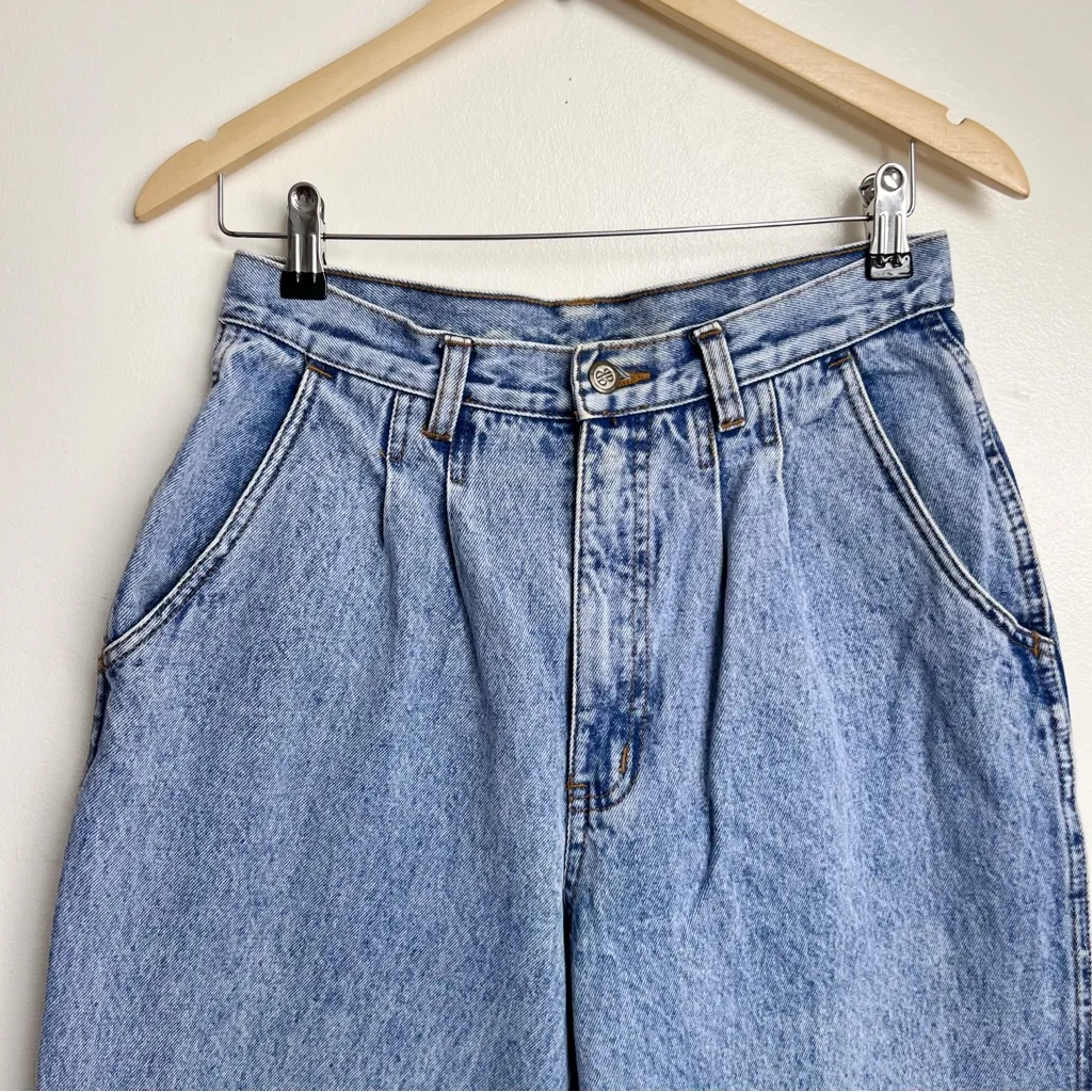 Vintage Bill Blass Front Pleat High Waisted Tapered Mom Jeans size 29 - Image 2