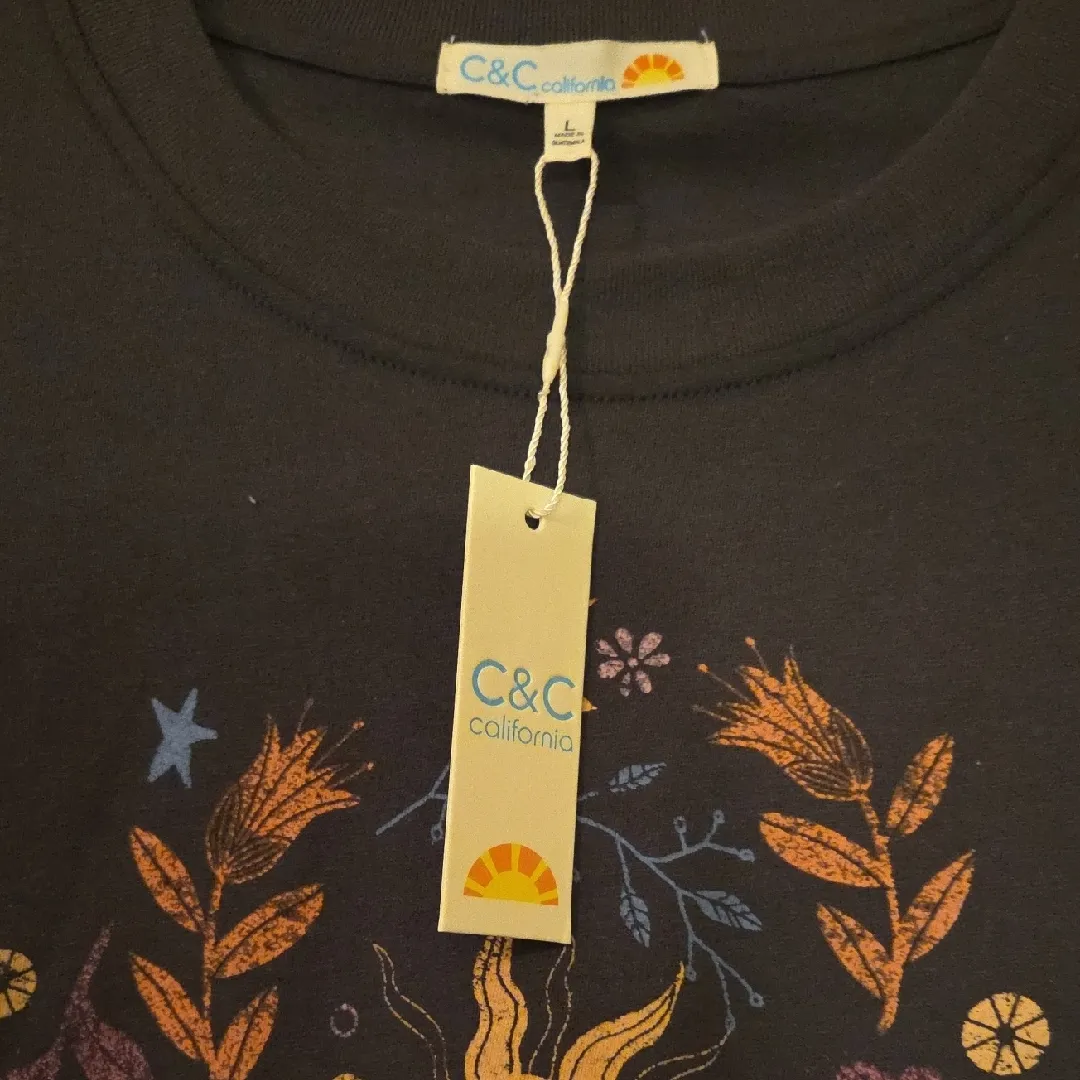 NWT C&C California Crew Neck Sweatshirt with Colorful Sun and Floral Design - Image 3
