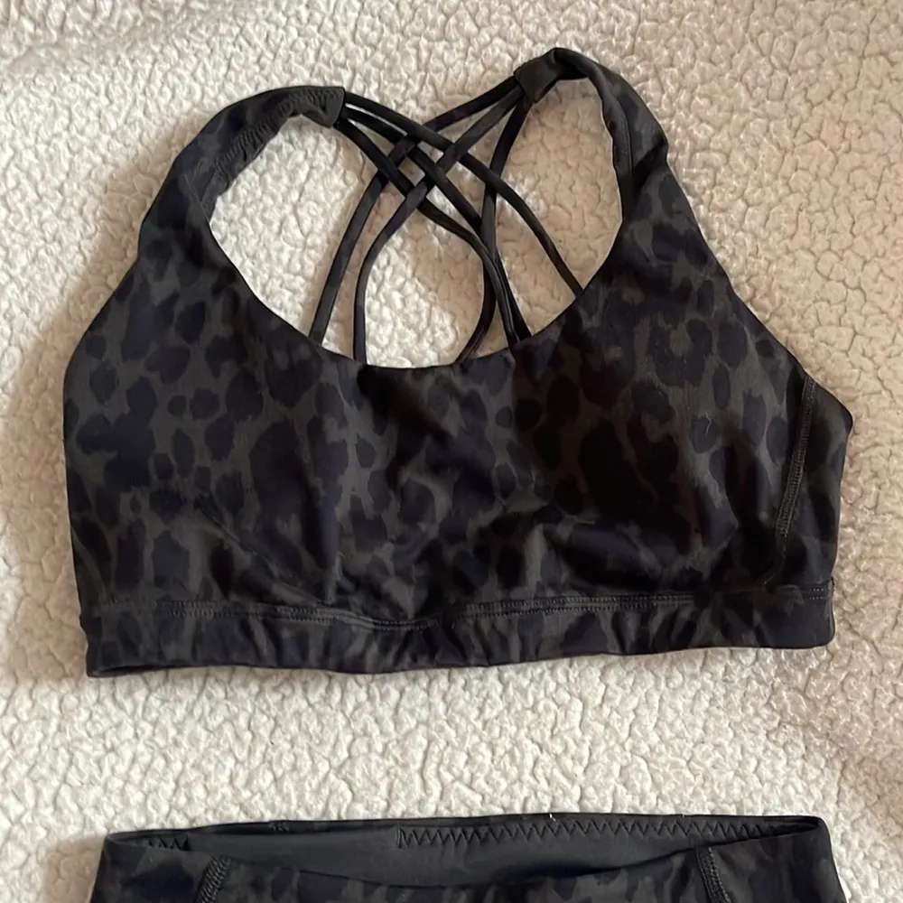 Victoria Secret athletic set size 4 - Image 2
