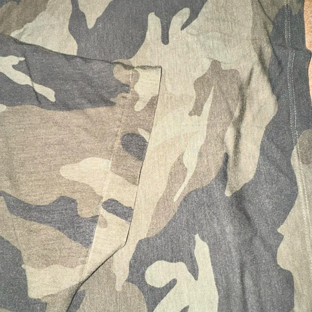 Alya Camo Twisted Front Top from Francesca’s - Image 3