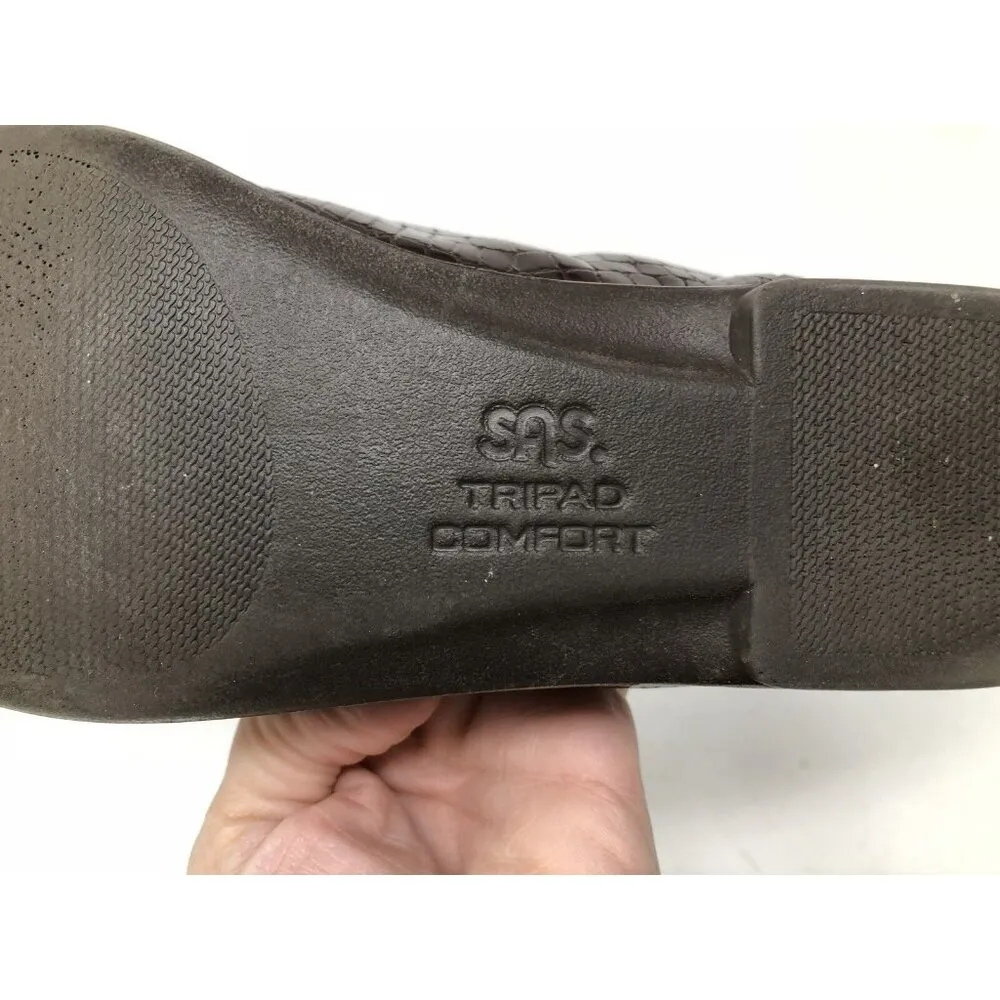 SAS Women's US Sz 7 Brown Leather Comfort Loafers Embossed Animal Print - Image 4