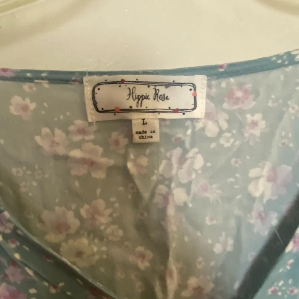 Womens Hippie Rose Long Sleeve Blouse Shirt L Blue White Purple Floral Bust 38” - Image 2