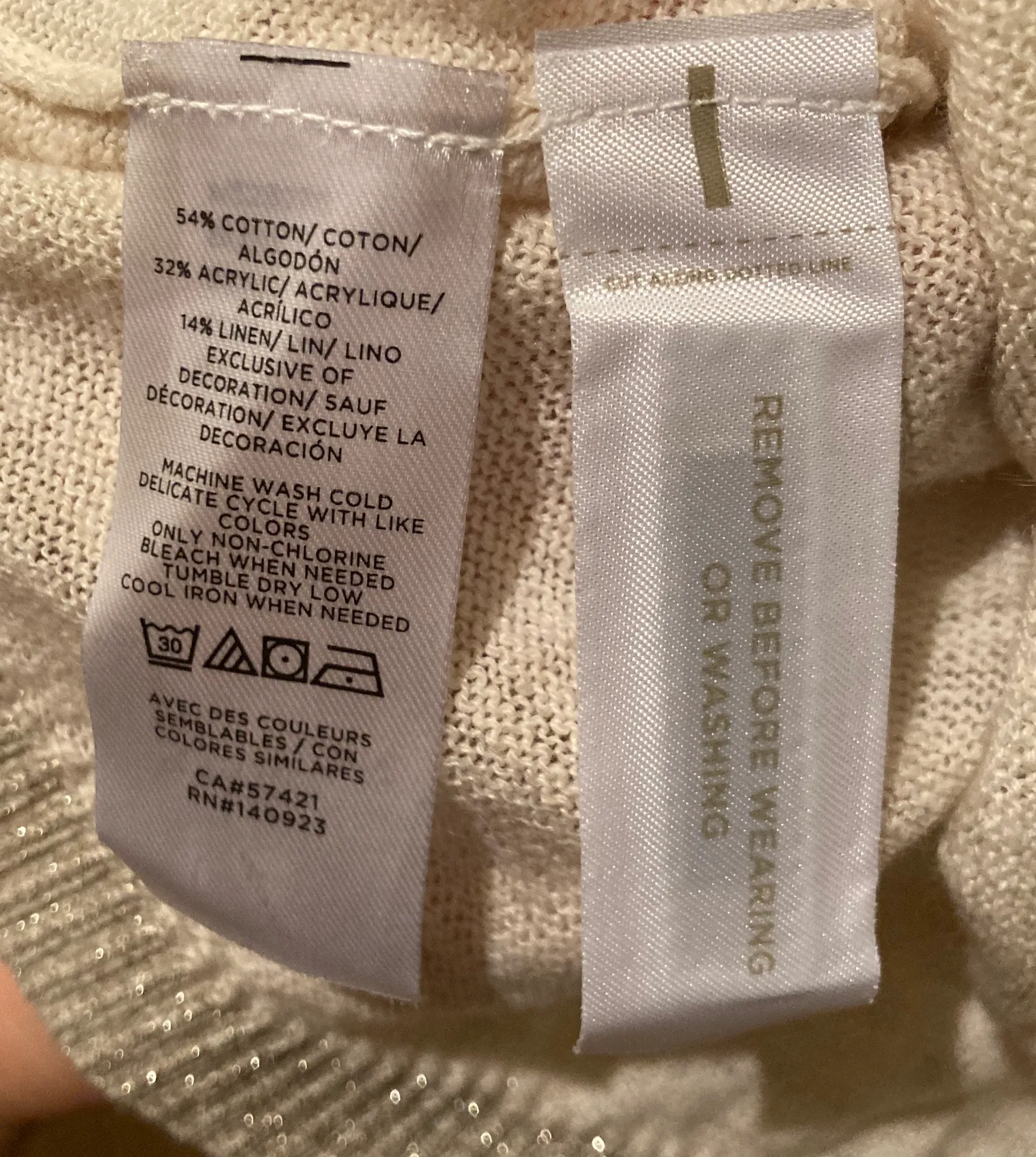 NWT  Metalic Silver Knit Embroidered Long Sleeve Blouse Women Size Large Creme - Image 4