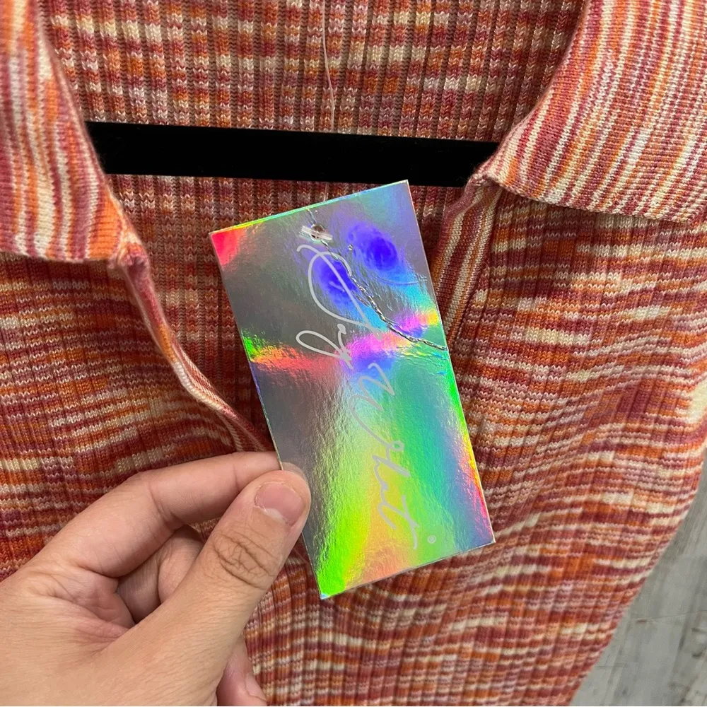 NWT Say What Marled Cropped Ribbed Sleeveless Collared Shirt VNeck - Image 4