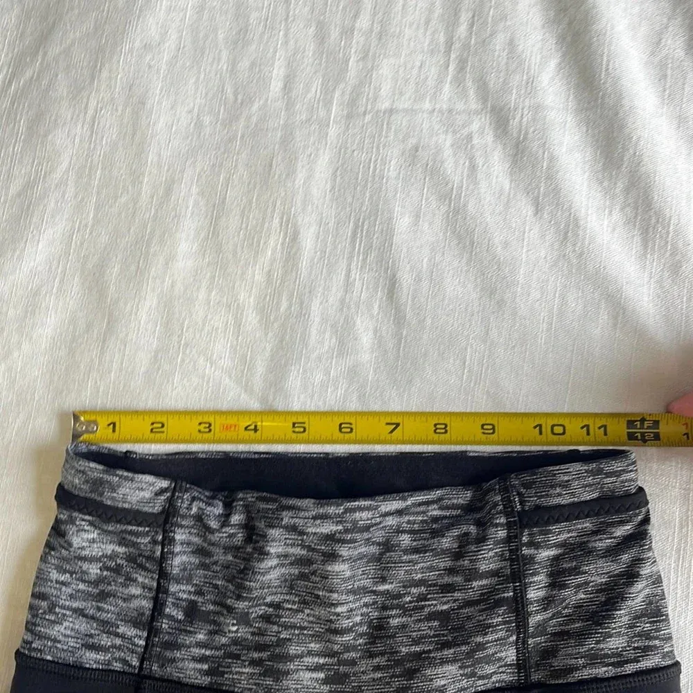 Lululemon black zipper leggings size 2 - Image 6