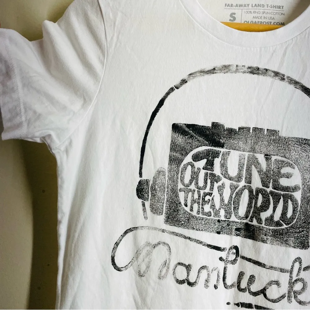 Nantucket Island Tune Out The World T - Image 7