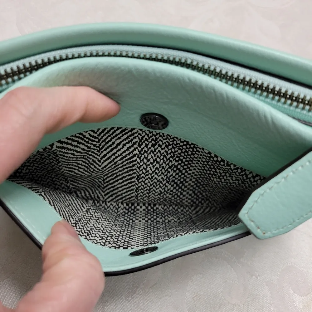 Rebecca Minkoff Mint Leather & Chain Crossbody * Flawed * - Image 10