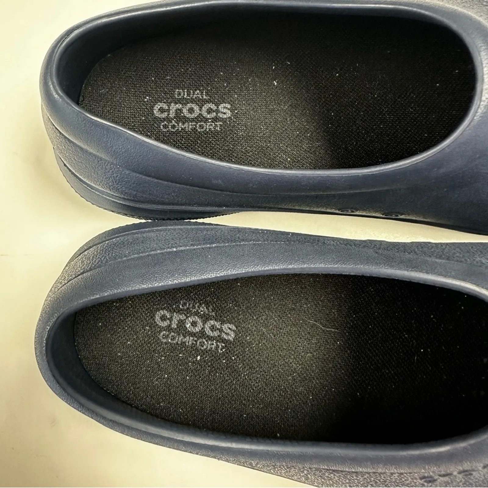 Crocs Clogs Unisex W8 M6 Blue Slip Resistant Slip On Work Shoes - Image 14