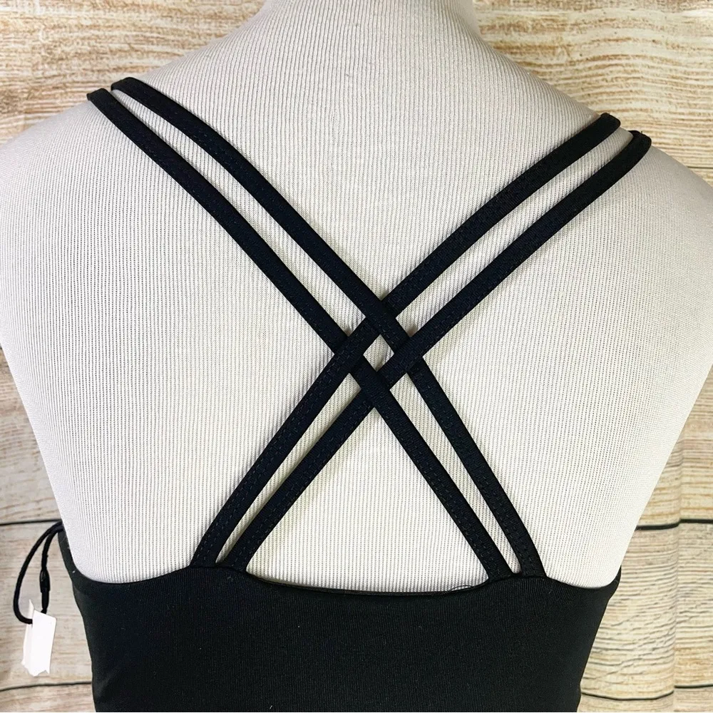 Sports bra mesh insert double crisscross back stretchy Size Small Black - Image 12