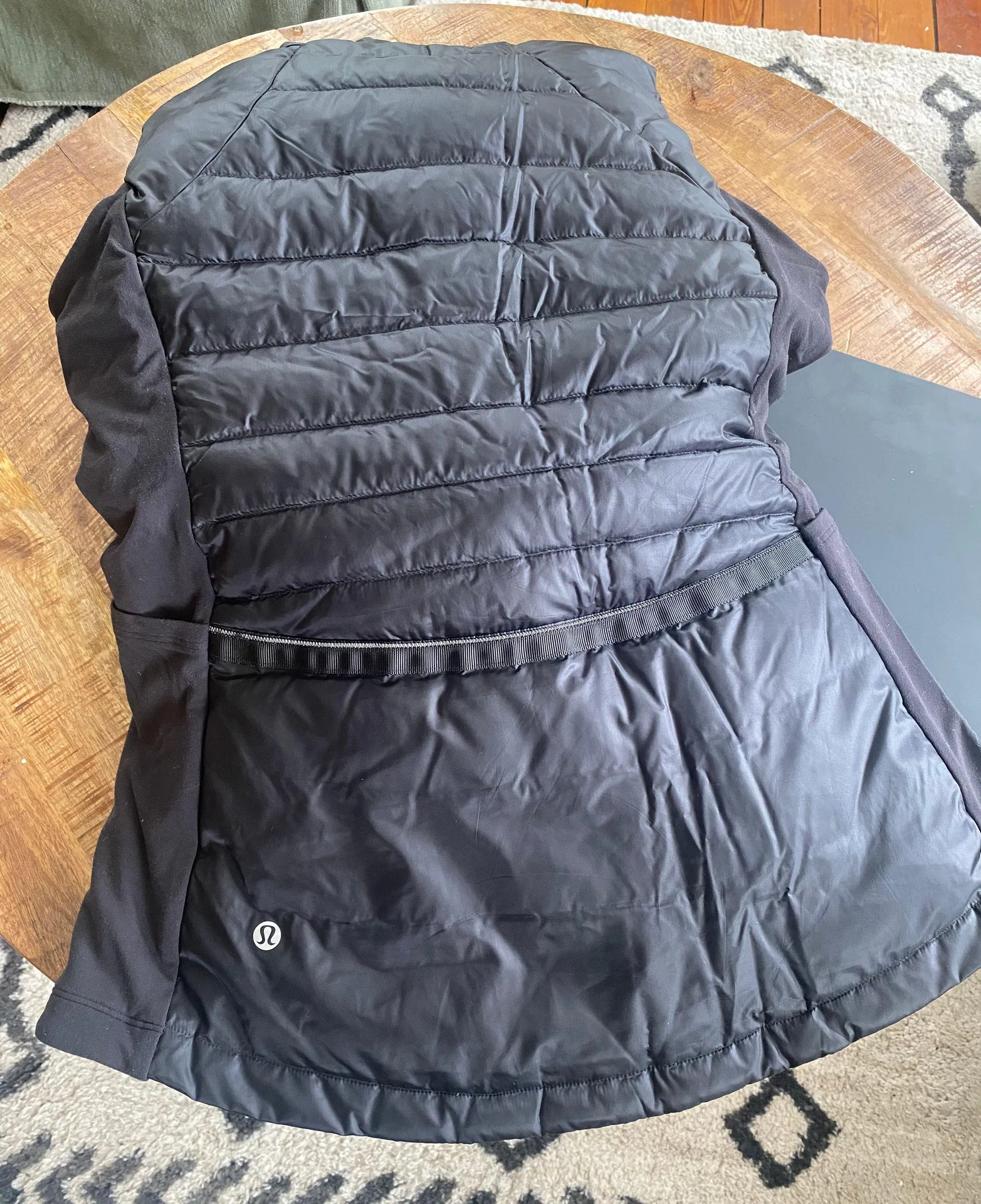 Lululemon Black Vest - Image 3