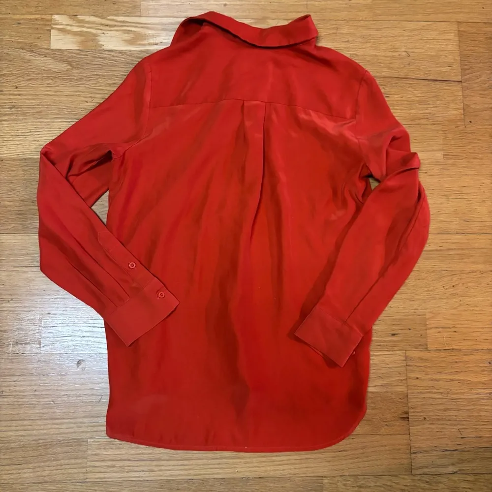 C/MEO Collective Red Silk Preppy Career Resortwear Coastal Quiet Luxury Top M - Image 3