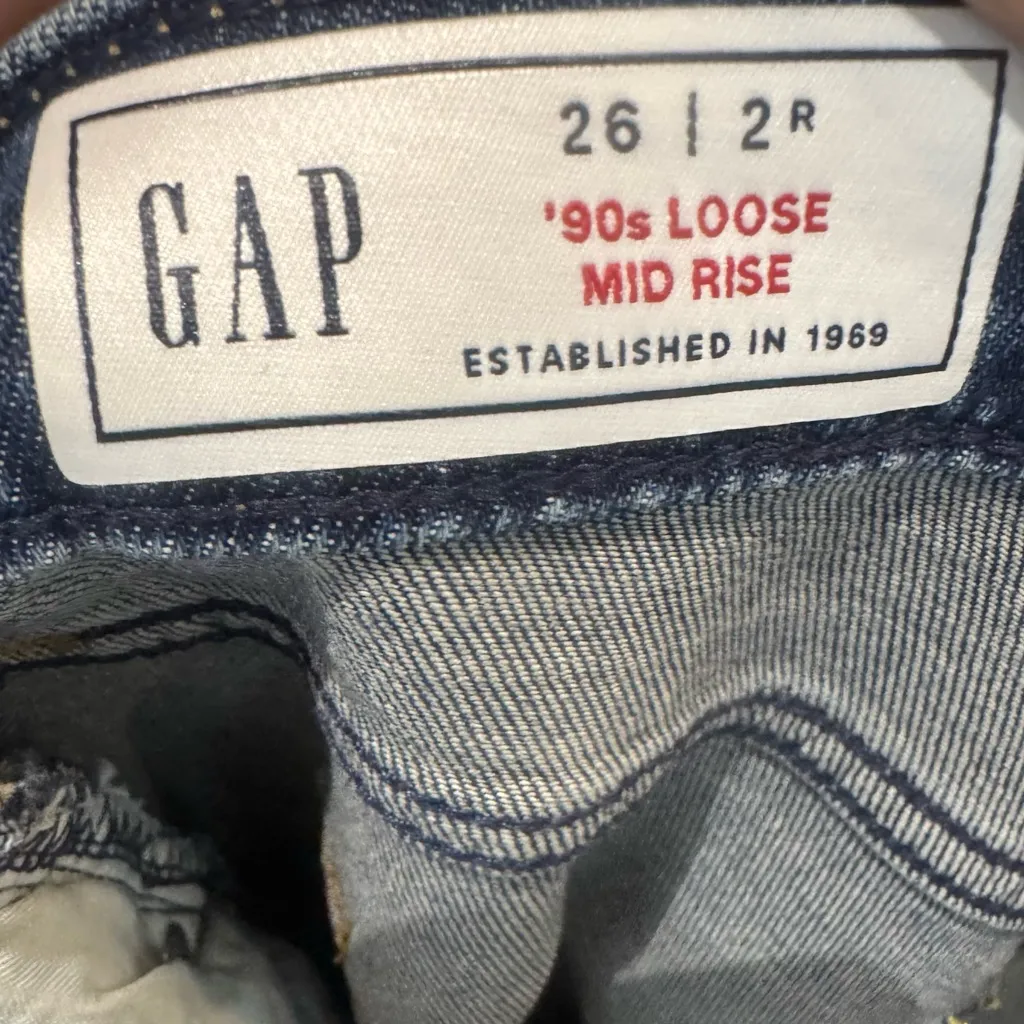 Gap mid rise 90s loose blue jeans size 26 NWOT - Image 7