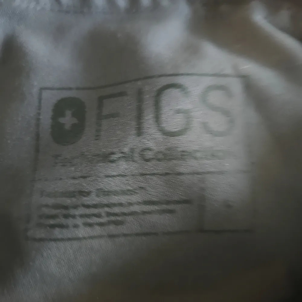 Figs Womens Technical Collection Scrubs Joggers Gray Size Large heathcare - Image 4