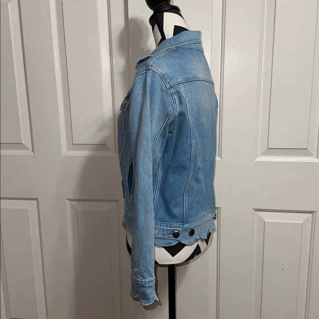 Frame Denim Scalloped Light Blue Jean Jacket - Image 3