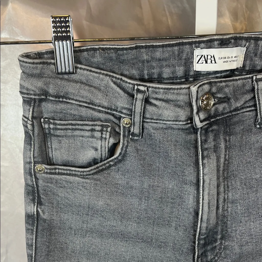 Zara Charcoal Ripped Denim - Image 4