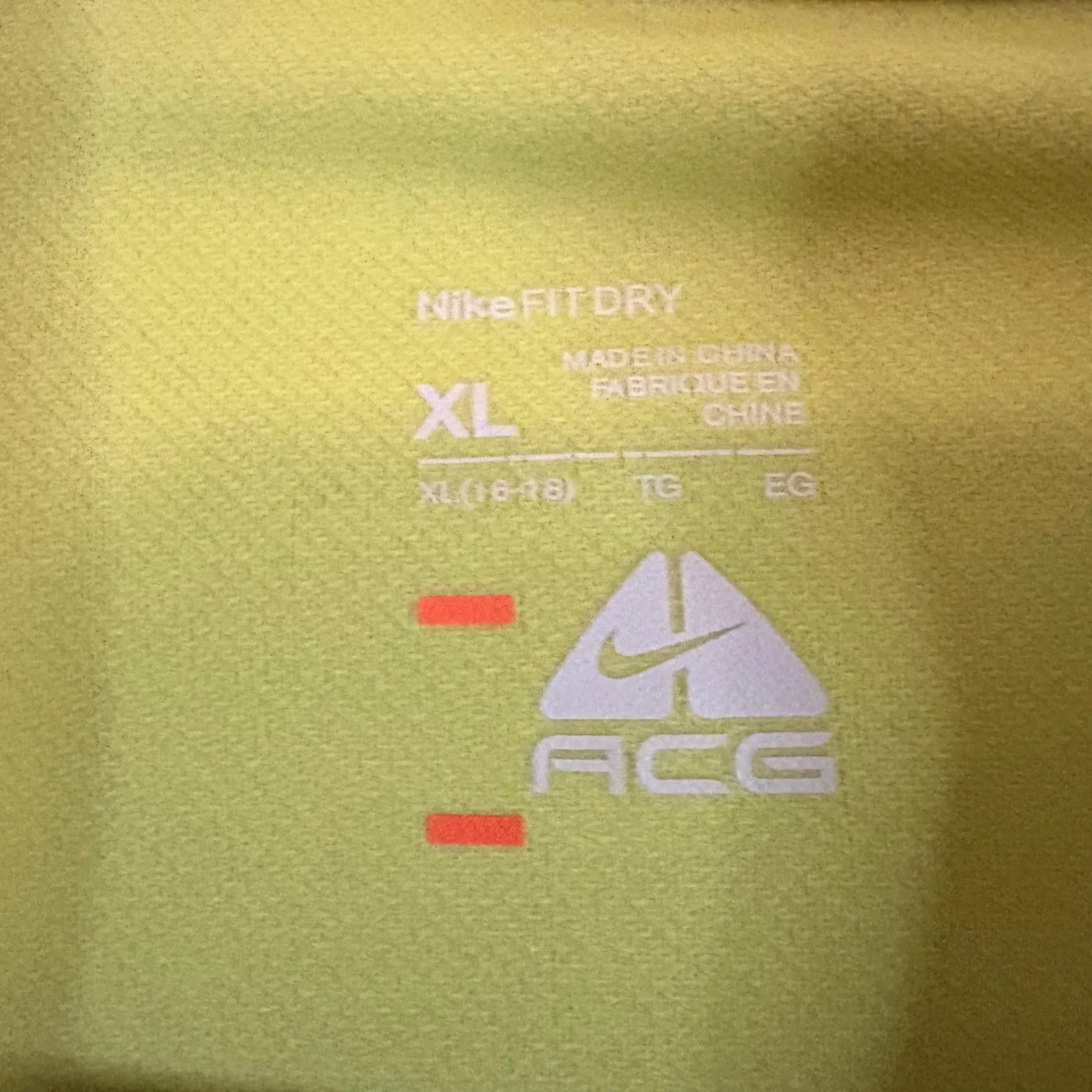 Nike ACG Half‎ Zip Pullover Athletic Top Long Sleeve Chartreuse XL Green - Image 6