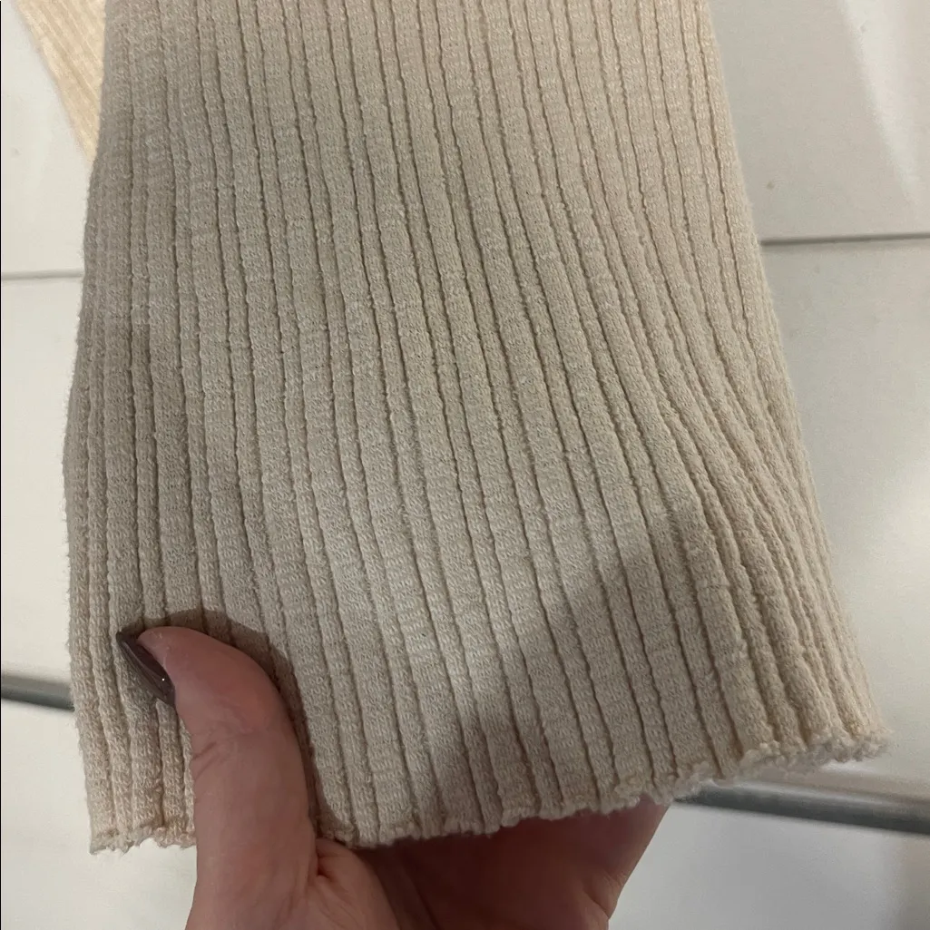 URBAN OUTFITTERS WOMENS CREAM HIGH WAIST RIBBED FLARE PANT LARGE - Image 6