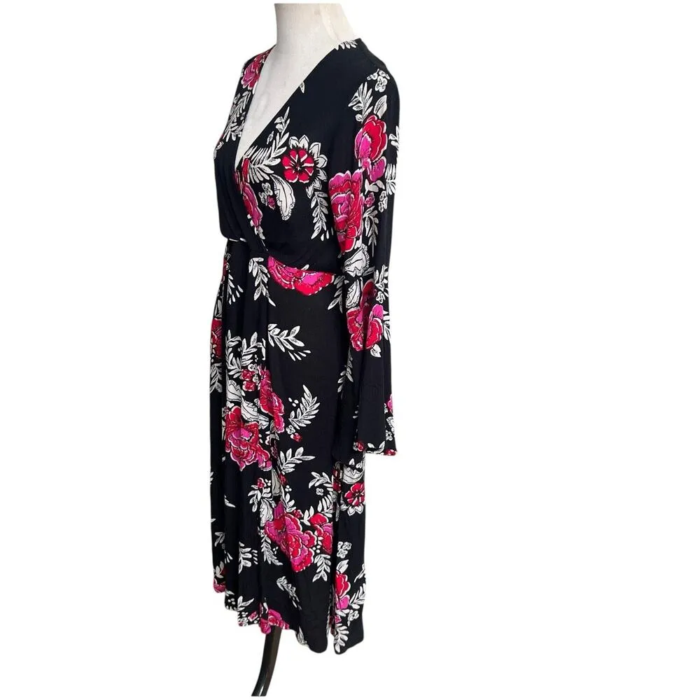 Billabong Women's Floral Whispers Wrap Dress Size Med Black Multi Bell Sleeves - Image 3