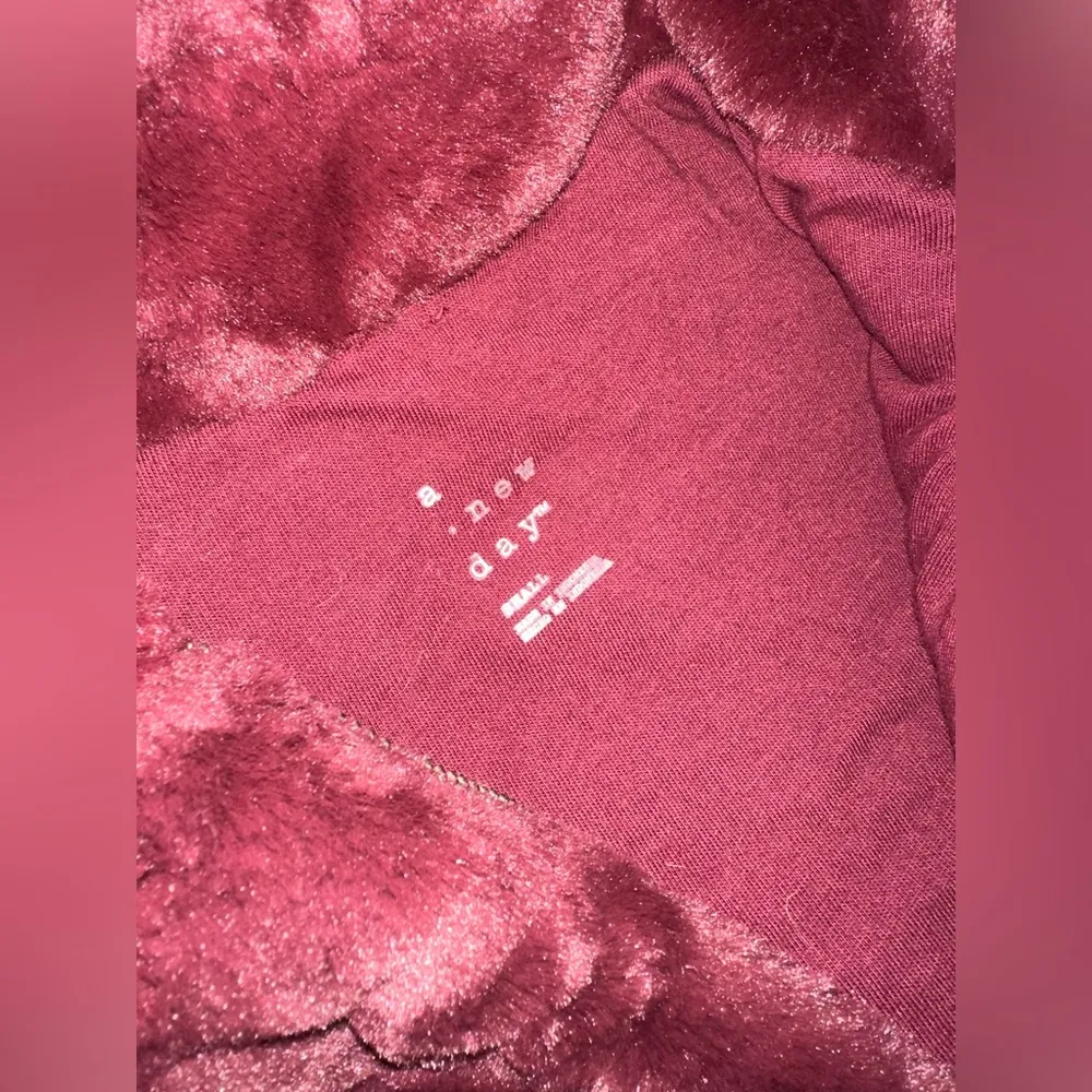 A New Day Burgundy Faux Fur Maroon SOFT Faux Fur Collared Pullover Sweater - Image 3