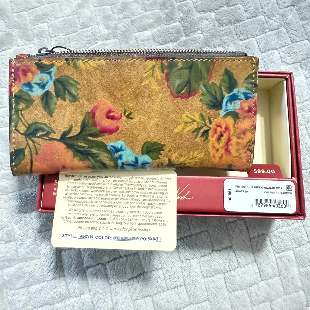 Patricia Nash Nazari Victorian Garden Bifold Wallet - Image 2