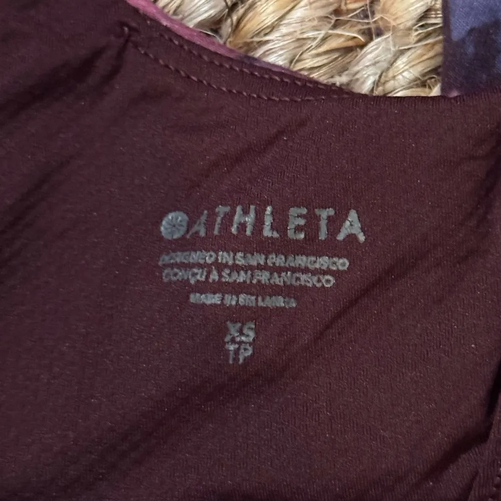 Athleta exhale sports bra multicolor purple floral women’s size XS - Image 5