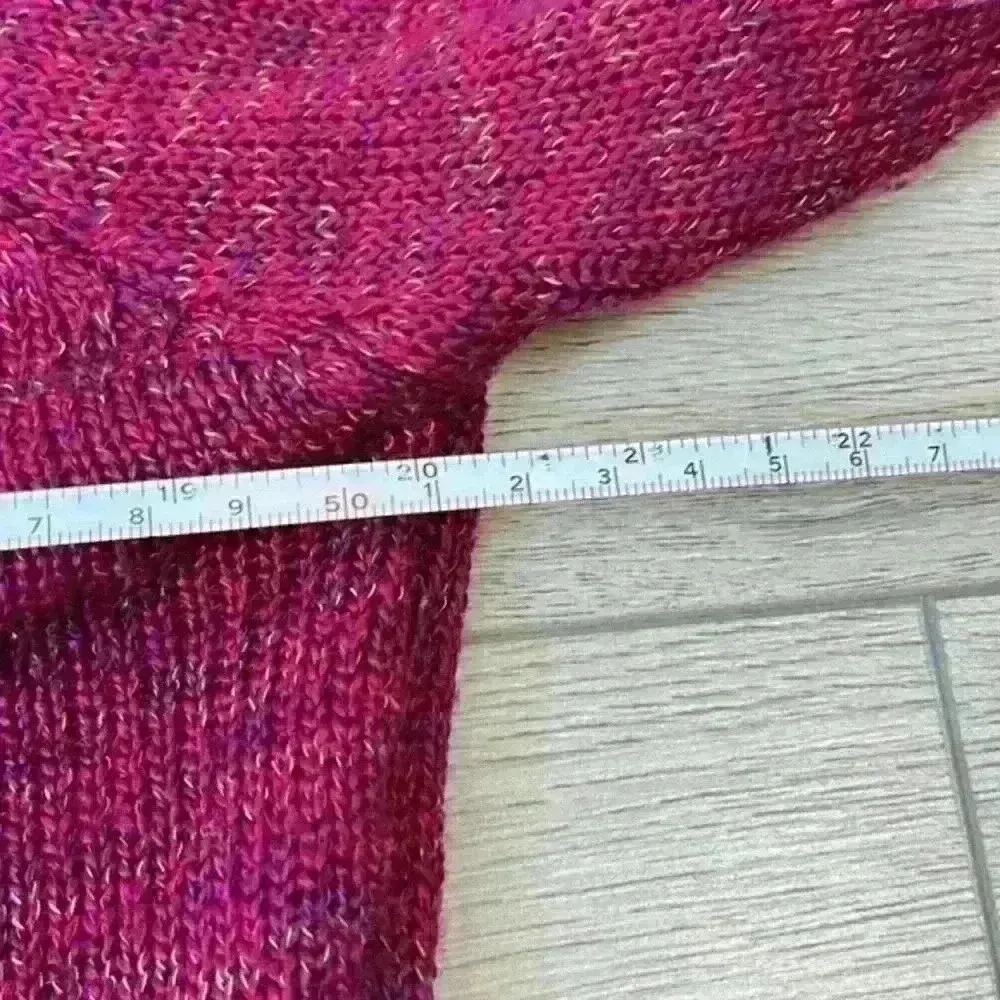 Laura Scott Fuchsia Pink V-Neck Pullover Sweater Size Large - Image 2