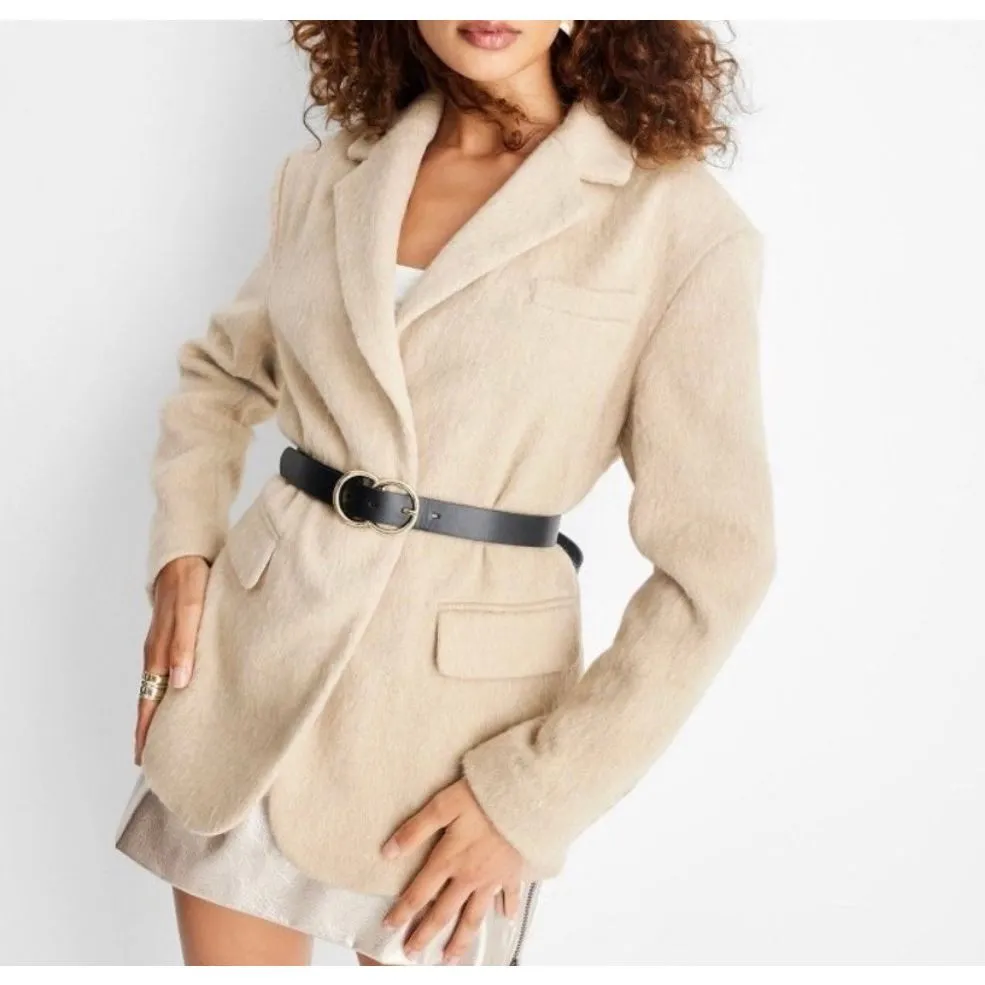 Future Collective NWT fuzzy oversized blazer size small - Image 13