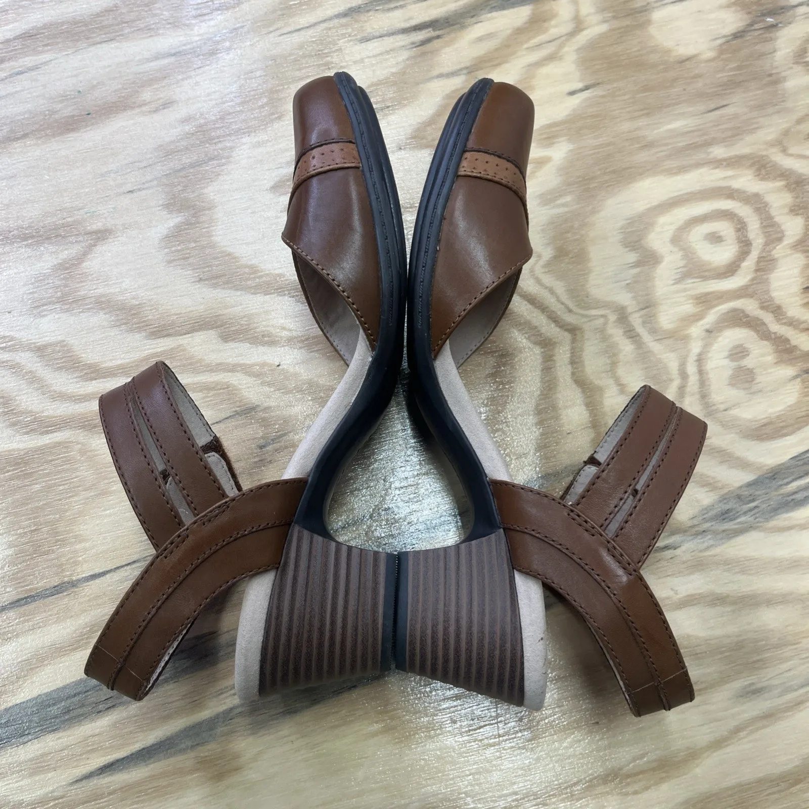Clarks Valarie Rally Sandals Womens Sz 9.5M Brown Mahogany Block Heels Prairie - Image 11