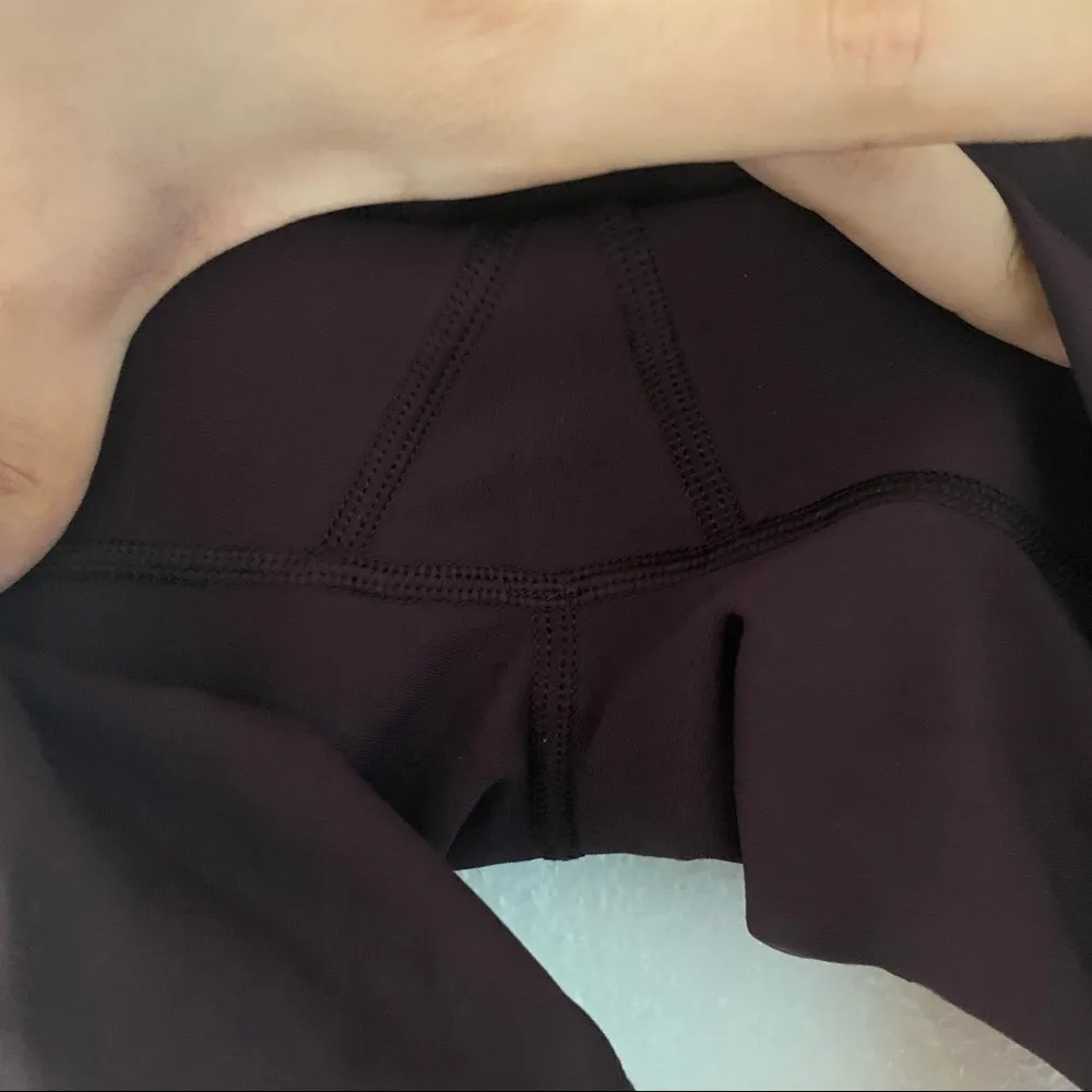 Lululemon  Speed Up Tight Size 2 - Image 9