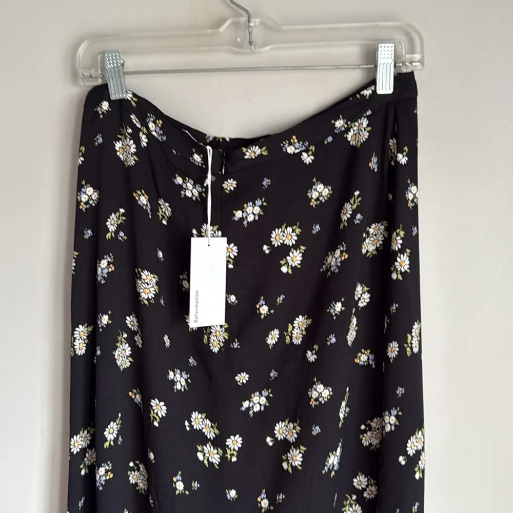NEW Reformation Daisy Bea Floral  Midi Skirt 10 - Image 6
