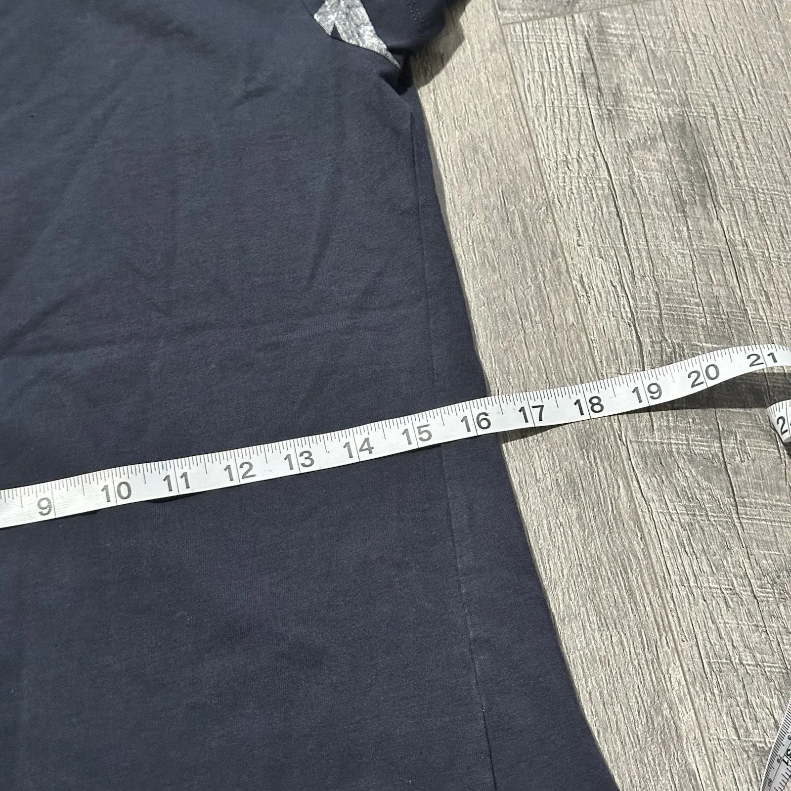 Tommy Hilfiger Women's Navy Blue Short Sleeve small t shirt baby tee 2010s - Image 8