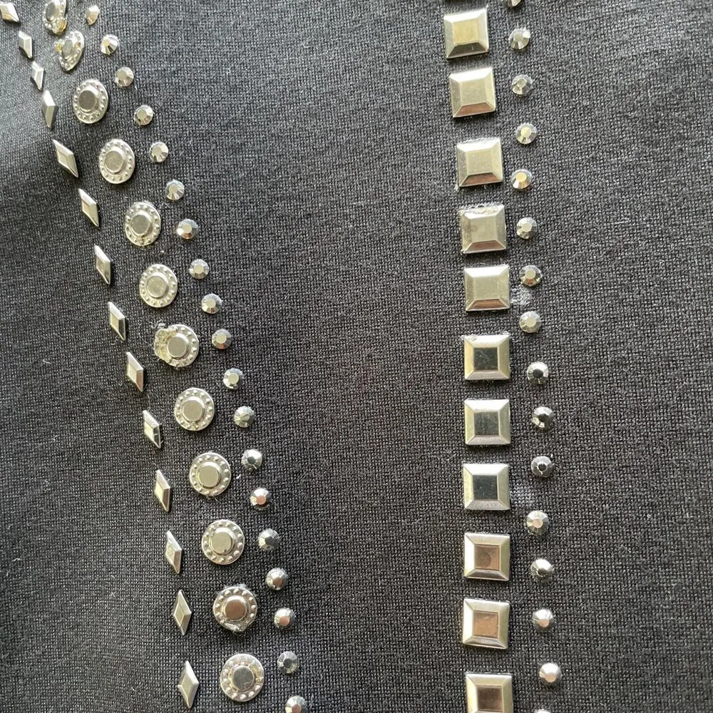 CARMEN MARC VALVO Sheath Dress Womens XS Black Silver Studded Ponte Knit Keyhole - Image 10