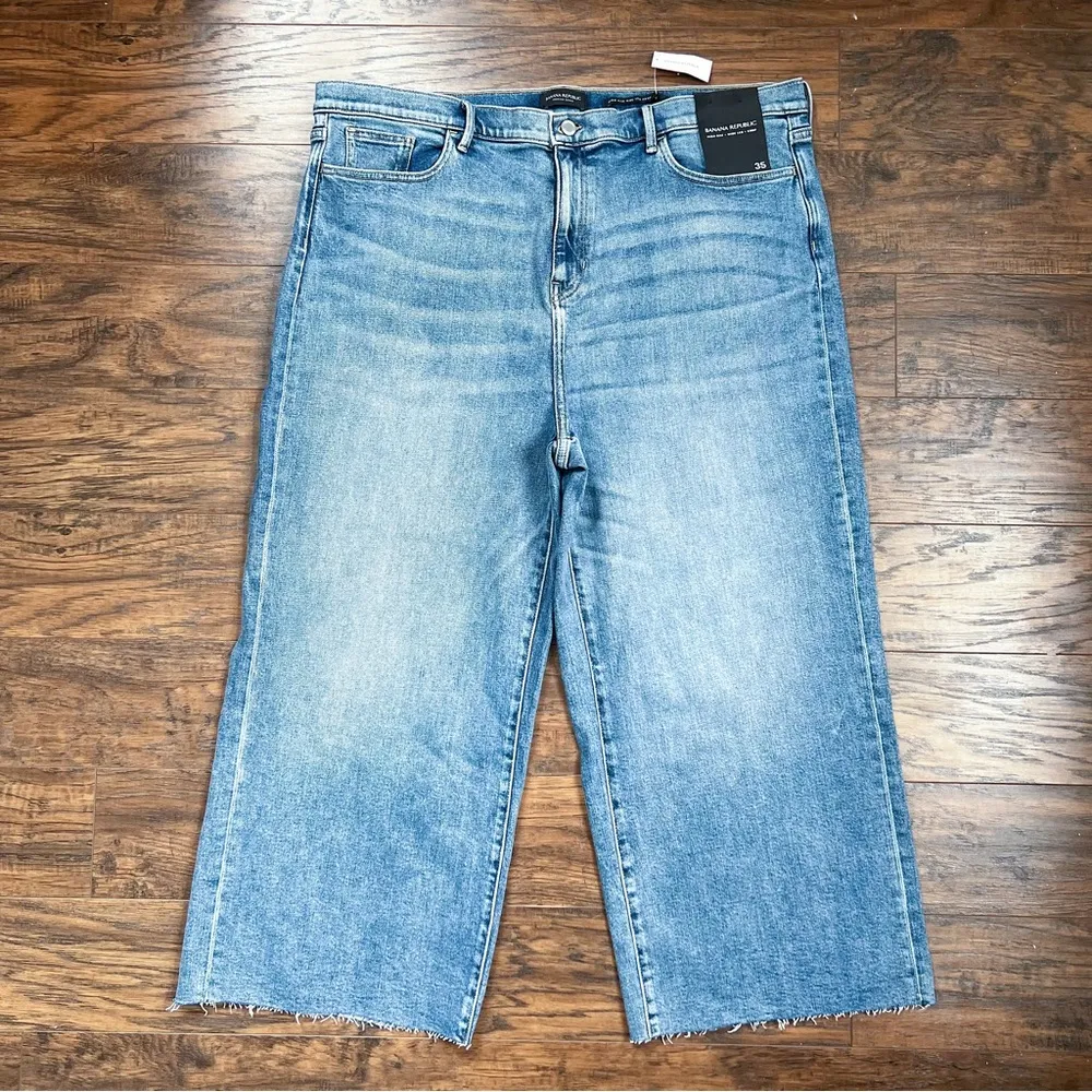 Banana Republic • High-Rise Wide-Leg Crop Jeans blue denim raw hem ankle - Image 2